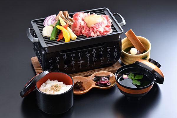 彩華膳　鉄網焼き